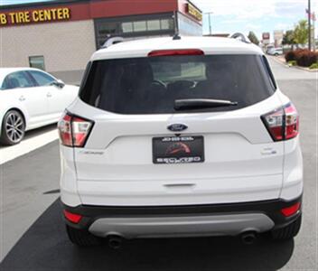 2018 Ford Escape SE - Photo 8 - Albuquerque, NM 87107