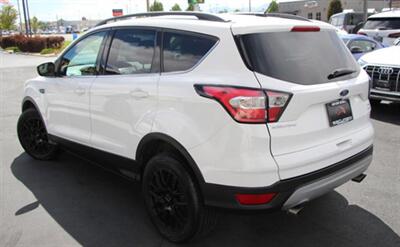 2018 Ford Escape SE - Photo 7 - Albuquerque, NM 87107