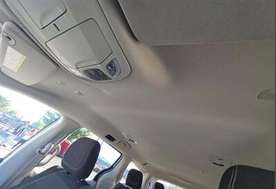 2022 Chrysler Voyager LX   - Photo 14 - Albuquerque, NM 87107