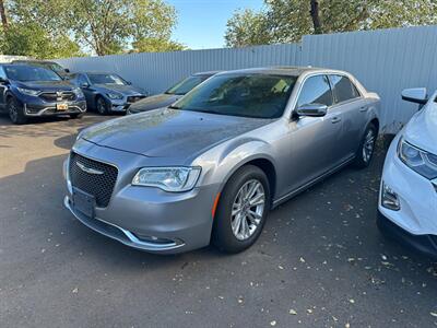 2016 Chrysler 300 RWD   - Photo 1 - Albuquerque, NM 87107