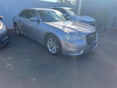 2016 Chrysler 300 RWD   - Photo 2 - Albuquerque, NM 87107