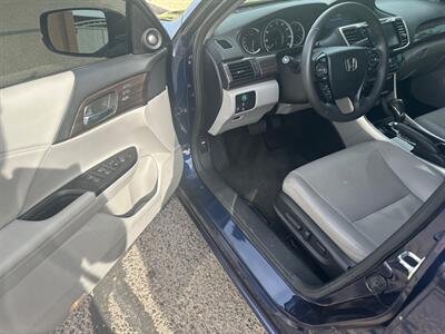 2016 Honda Accord EX-L V6 w/Navi w/Honda Se   - Photo 19 - Albuquerque, NM 87107