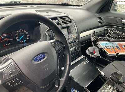2017 Ford Explorer Police Interceptor Utilit   - Photo 13 - Albuquerque, NM 87107