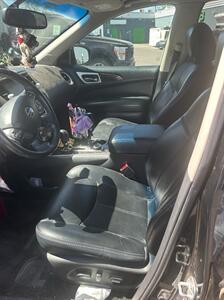 2016 Nissan Pathfinder S   - Photo 5 - Albuquerque, NM 87107