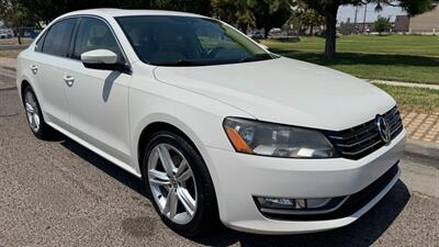 2014 Volkswagen Passat 3.6L V6 SE Sedan