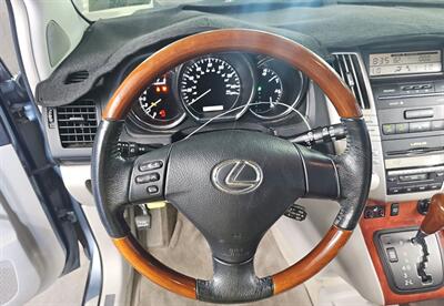 2004 Lexus RX 330   - Photo 10 - Albuquerque, NM 87107