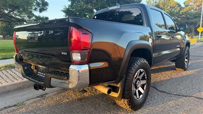 2019 Toyota Tacoma TRD Off-Road   - Photo 11 - Albuquerque, NM 87107
