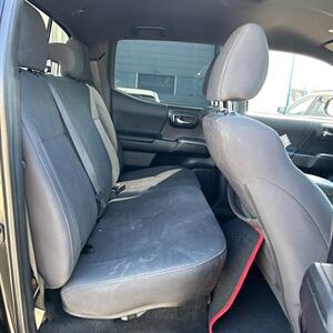 2019 Toyota Tacoma TRD Off-Road - Photo 12 - Albuquerque, NM 87107