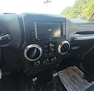 2013 Jeep Wrangler Sahara   - Photo 14 - Albuquerque, NM 87107
