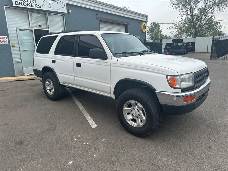 1997 Toyota 4Runner SR5   - Photo 1 - Albuquerque, NM 87107