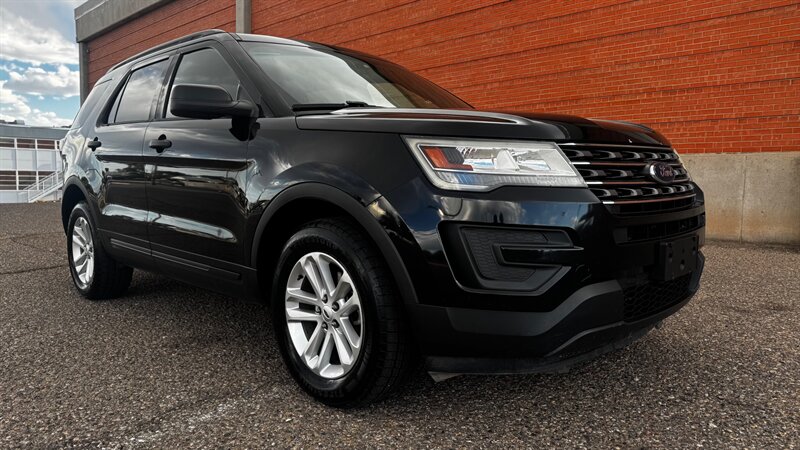 2016 Ford Explorer 4x4 3.5L V6 - Photo 1 - Albuquerque, NM 87107