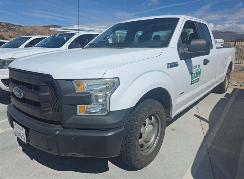 2016 Ford F-150 XL   - Photo 1 - Albuquerque, NM 87107