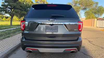2016 Ford Explorer XLT   - Photo 8 - Albuquerque, NM 87107