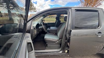 2005 Nissan Titan XE - Photo 16 - Albuquerque, NM 87107
