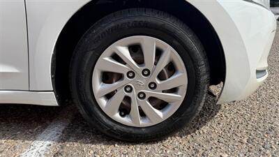 2017 Hyundai Elantra SE   - Photo 19 - Albuquerque, NM 87107