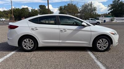 2017 Hyundai Elantra SE   - Photo 5 - Albuquerque, NM 87107