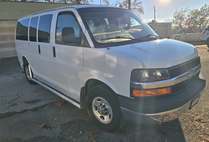 2015 Chevrolet Express LT 2500   - Photo 1 - Albuquerque, NM 87107