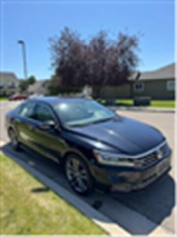 2017 Volkswagen Passat 1.8T R-Line - Photo 1 - Albuquerque, NM 87107
