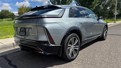 2024 Cadillac LYRIQ Luxury 2   - Photo 11 - Albuquerque, NM 87107