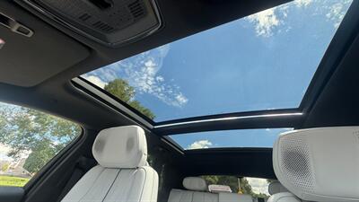 2024 Cadillac LYRIQ Luxury 2   - Photo 16 - Albuquerque, NM 87107
