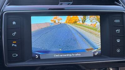 2017 Jaguar XE 35t Prestige   - Photo 18 - Albuquerque, NM 87107