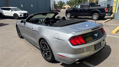 2022 Ford Mustang EcoBoost Premium 2dr Convertible   - Photo 11 - Albuquerque, NM 87107