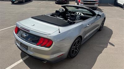 2022 Ford Mustang EcoBoost Premium 2dr Convertible   - Photo 8 - Albuquerque, NM 87107