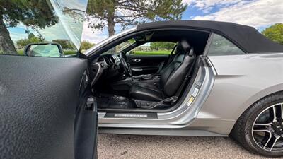 2022 Ford Mustang EcoBoost Premium 2dr Convertible   - Photo 20 - Albuquerque, NM 87107