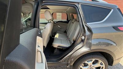 2017 Ford Escape Titanium - Photo 11 - Albuquerque, NM 87107