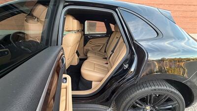 2017 Porsche Macan - Photo 19 - Albuquerque, NM 87107