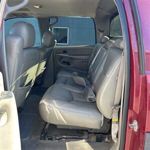 2006 Chevrolet Avalanche 2500 LS 2500   - Photo 26 - Albuquerque, NM 87107
