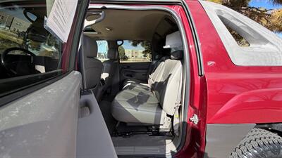 2006 Chevrolet Avalanche 2500 2500 LT 8.1L 4X4   - Photo 17 - Albuquerque, NM 87107