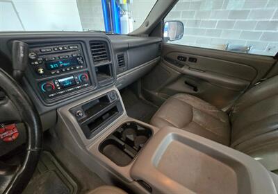2006 Chevrolet Avalanche 2500 LS 2500   - Photo 26 - Albuquerque, NM 87107
