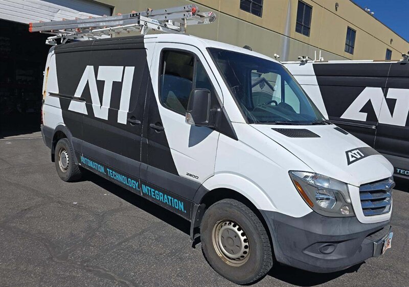 2014 Freightliner Sprinter 2500 Cargo High Roof w/144 " WB Van 3D - Photo 1 - Albuquerque, NM 87107