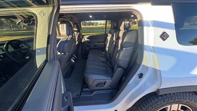 2023 Rivian R1S Adventure Quad   - Photo 20 - Albuquerque, NM 87107