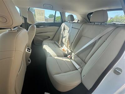 2018 Buick Regal Essence   - Photo 18 - Albuquerque, NM 87107
