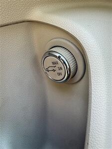 2018 Buick Regal Essence   - Photo 23 - Albuquerque, NM 87107