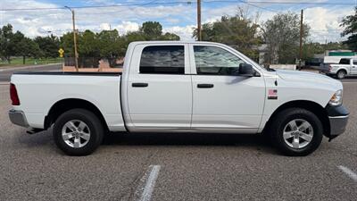 2018 RAM 1500 Crew Cab 4x4   - Photo 9 - Albuquerque, NM 87107