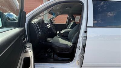 2018 RAM 1500 Crew Cab 4x4   - Photo 15 - Albuquerque, NM 87107