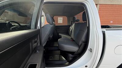 2018 RAM 1500 Crew Cab 4x4   - Photo 16 - Albuquerque, NM 87107