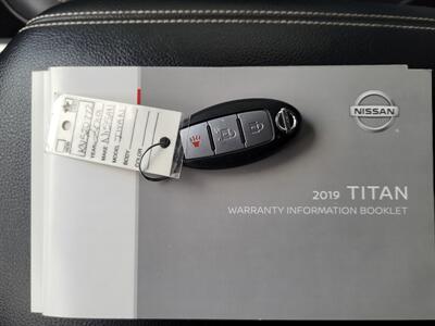 2019 Nissan Titan PRO-4X   - Photo 18 - Albuquerque, NM 87110