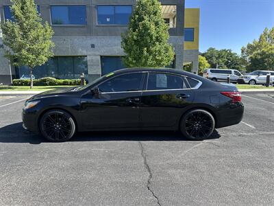 2018 Nissan Altima 2.5 SV   - Photo 4 - Albuquerque, NM 87110