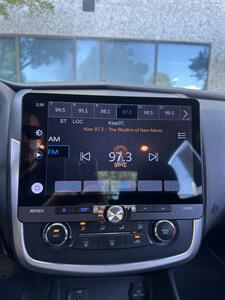 2018 Nissan Altima 2.5 SV   - Photo 12 - Albuquerque, NM 87110