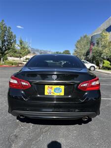 2018 Nissan Altima 2.5 SV   - Photo 9 - Albuquerque, NM 87110