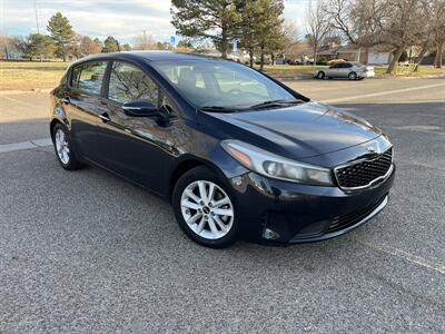 2017 Kia Forte5 LX   - Photo 3 - Albuquerque, NM 87110
