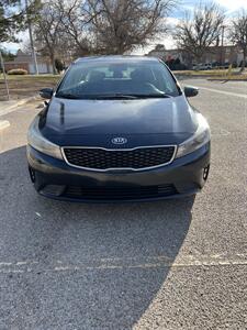 2017 Kia Forte5 LX   - Photo 8 - Albuquerque, NM 87110