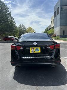 2020 Nissan Altima 2.5 SR   - Photo 8 - Albuquerque, NM 87110