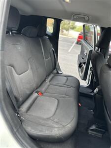 2017 Jeep Renegade Latitude   - Photo 21 - Albuquerque, NM 87110