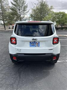 2017 Jeep Renegade Latitude   - Photo 10 - Albuquerque, NM 87110