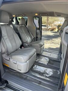 2013 Toyota Sienna XLE 7-Passenger   - Photo 23 - Albuquerque, NM 87110